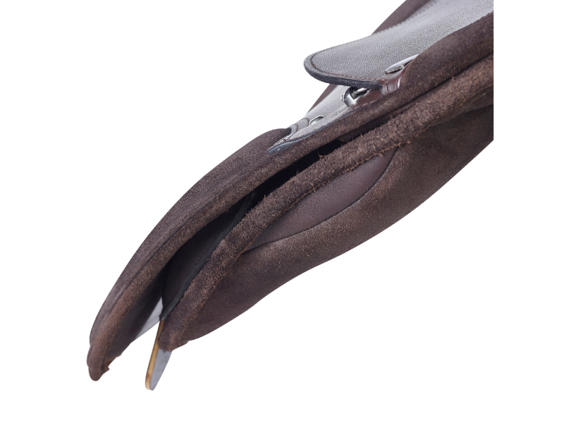 GFS-Pony-TROPHY-SUEDE-4