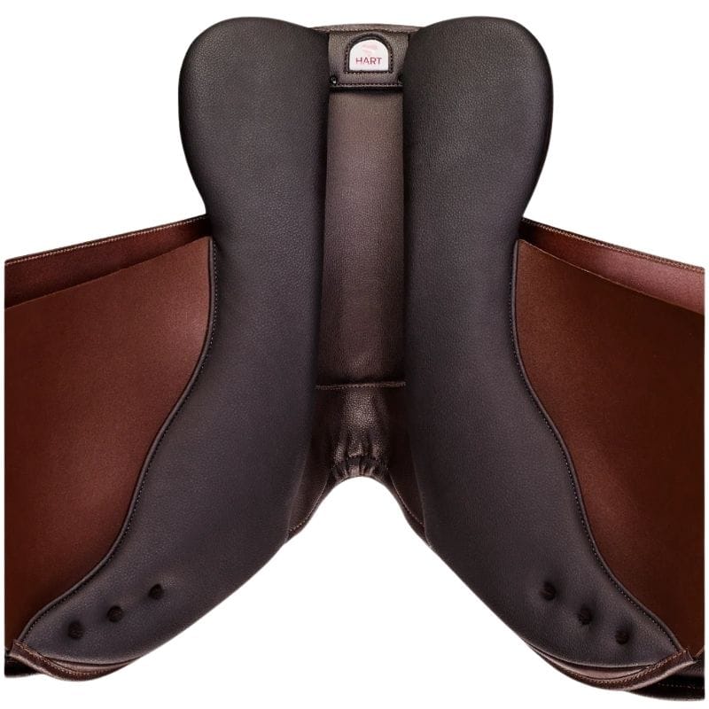 Bruin pony veelzijdigheidzadel close up kussens